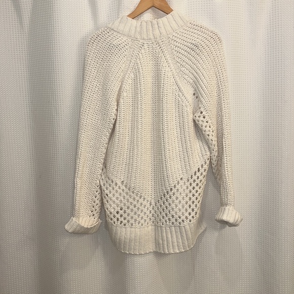 Cardigan - Picture 3 of 4